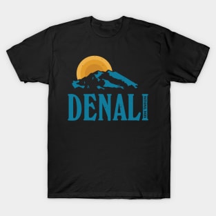 Alaska Denali National Mount Park Retro Vintage Design Gift T-Shirt